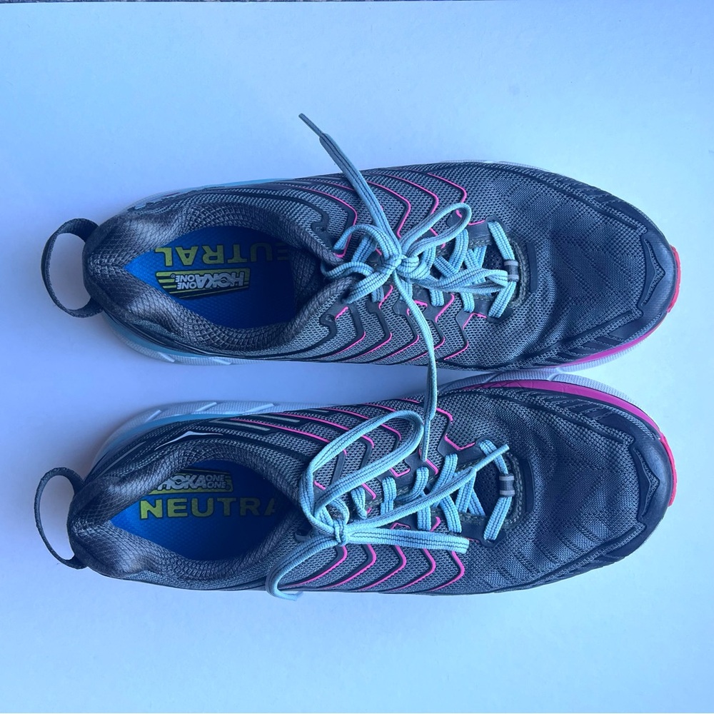Hoka One One Women's Clifton 4 Running Athletic Shoes Size 8.5 Gray Pink Blue - Picture 2 of 7